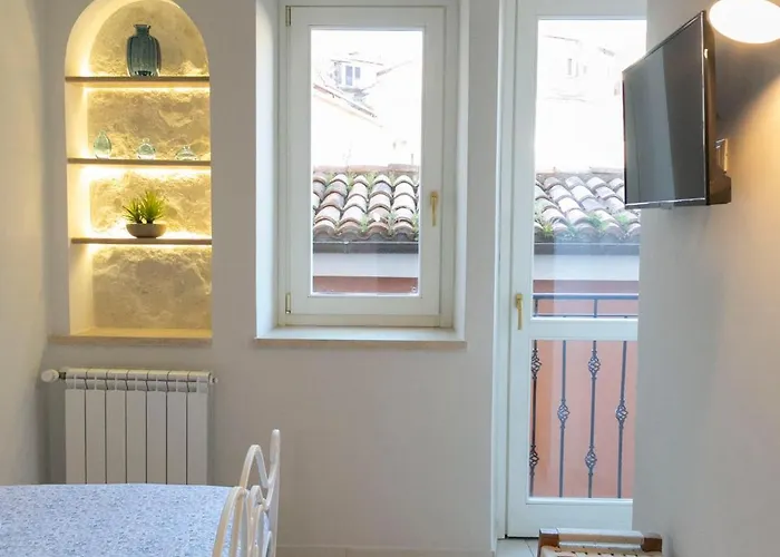 Dimora Isabel Lejlighed *